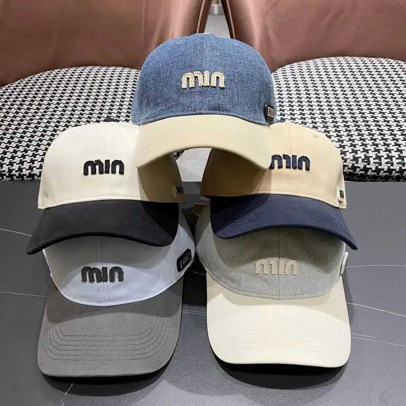Miumiu cap 062502